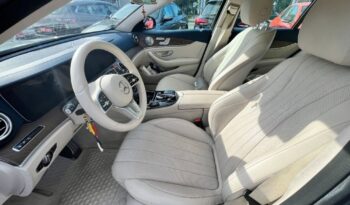 MERCEDES-BENZ Klasa E | 4×4 (stały) | Automatyczna | 195 KM | Szary full