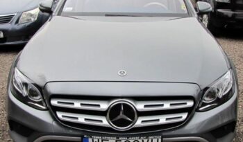 MERCEDES-BENZ Klasa E | 4×4 (stały) | Automatyczna | 195 KM | Szary full