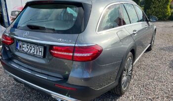 MERCEDES-BENZ Klasa E | 4×4 (stały) | Automatyczna | 195 KM | Szary full