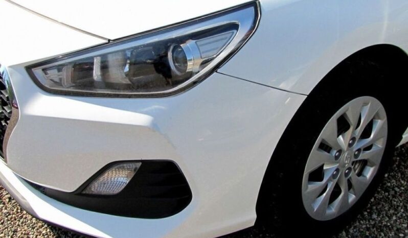 HYUNDAI I30  | FWD (przód) | Manualna | 116 KM | Biały full