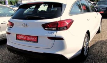 HYUNDAI I30  | FWD (przód) | Manualna | 116 KM | Biały full