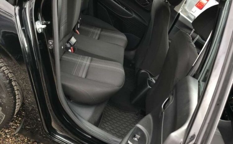 HYUNDAI i20  | FWD (przód) | Manualna | 84 KM | Czarny full