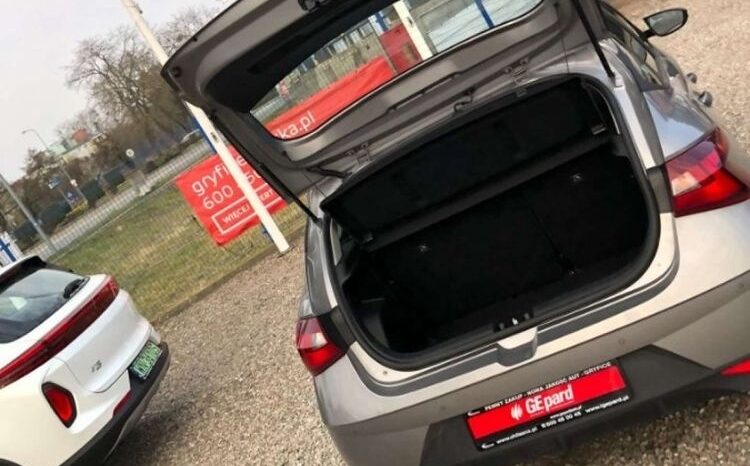 HYUNDAI i20  | FWD (przód) | Manualna | 84 KM | Szary full