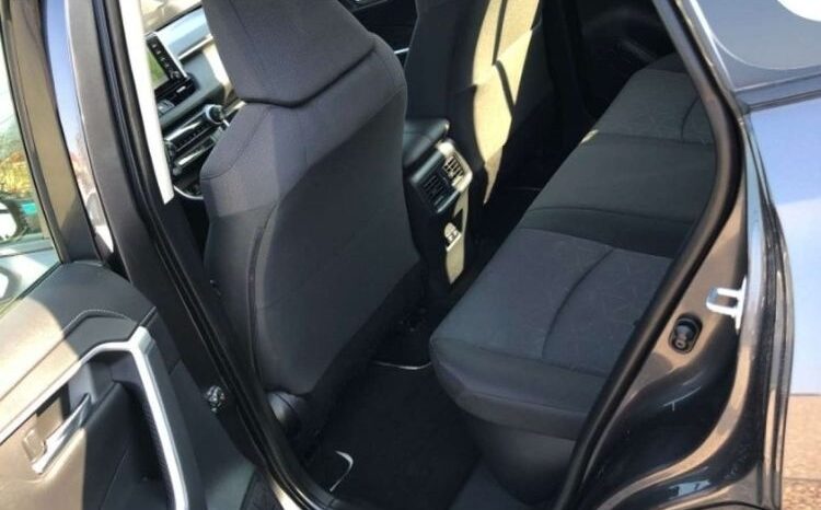 TOYOTA RAV4  | FWD (przód) | Automatyczna | 177 KM | Szary full