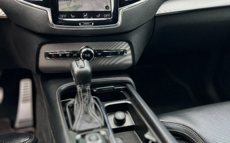 VOLVO XC 90 | 4×4 (doł. automatycznie) | Automatyczna | 235 KM | Niebieski full