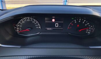 PEUGEOT 208  | FWD (przód) | Manualna | 75 KM | Czarny full