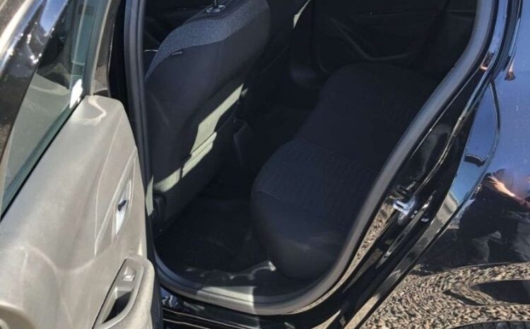 PEUGEOT 208  | FWD (przód) | Manualna | 75 KM | Czarny full