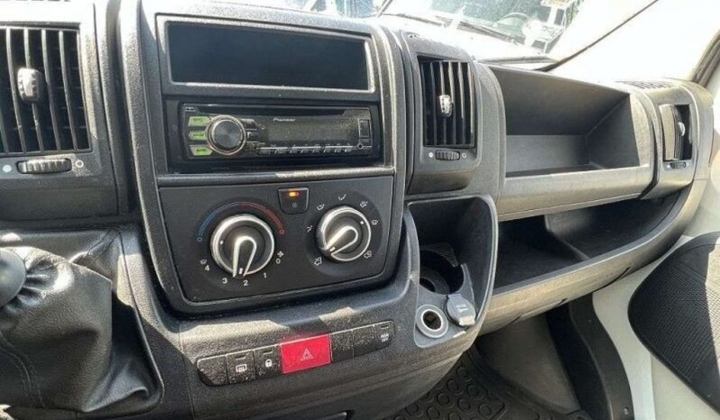 PEUGEOT Boxer  | FWD (przód) | Manualna | 131 KM | Biały full