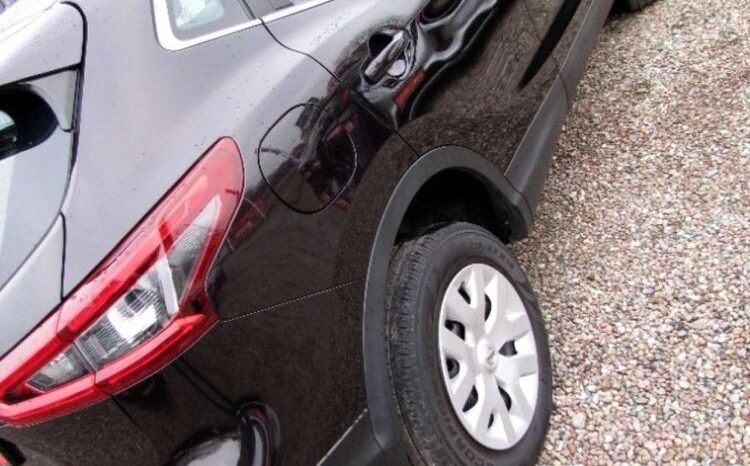 NISSAN Qashqai  | FWD (przód) | Manualna | 116 KM | Brązowy full