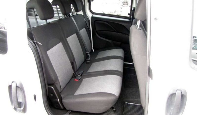 FIAT Doblo  | FWD (przód) | Manualna | 95 KM | Biały full