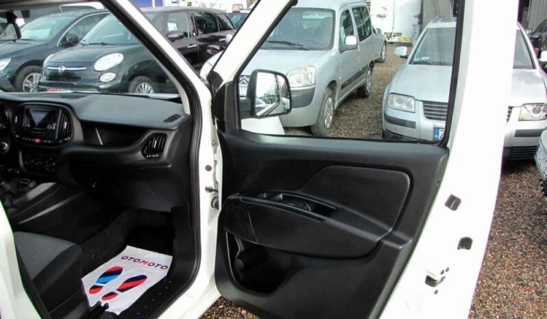 FIAT Doblo  | FWD (przód) | Manualna | 95 KM | Biały full