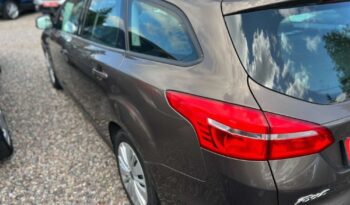 FORD Focus  | FWD (przód) | Manualna | 95 KM | Brązowy full