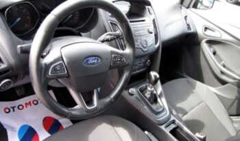 FORD Focus  | FWD (przód) | Manualna | 95 KM | Brązowy full