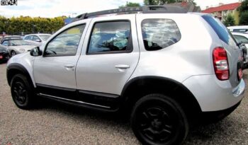 DACIA Duster  | 4×4 (stały) | Manualna | 114 KM | Srebrny full