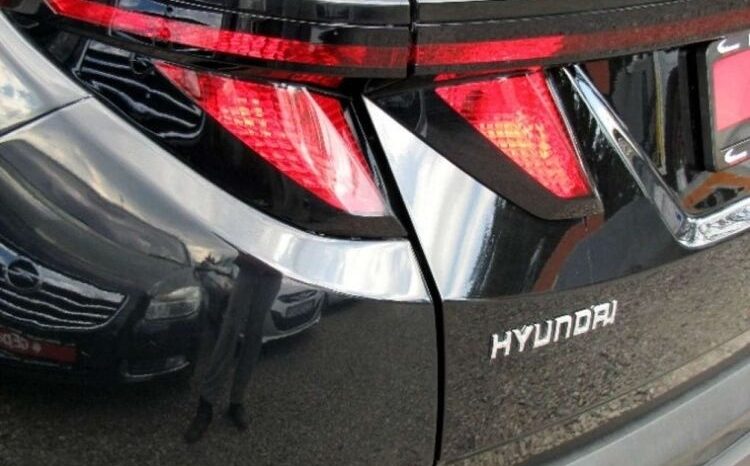 HYUNDAI Tucson  | FWD (przód) | Automatyczna | 150 KM | Czarny full