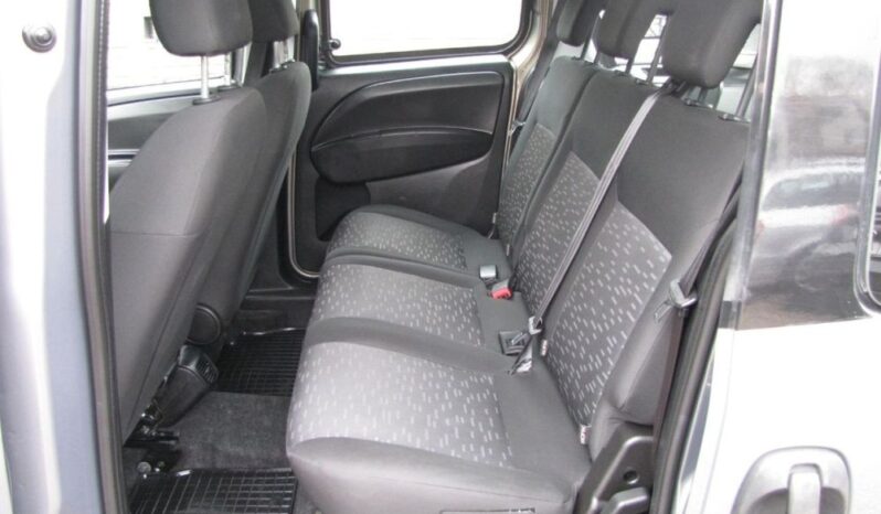 OPEL Combo | FWD (przód) | Manualna | 95 KM | Szary full