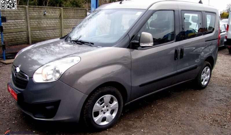OPEL Combo | FWD (przód) | Manualna | 95 KM | Szary full
