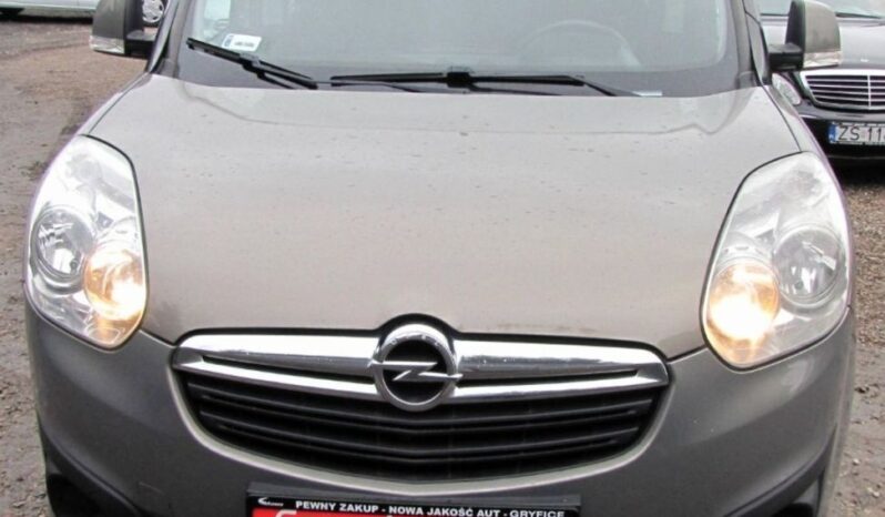 OPEL Combo | FWD (przód) | Manualna | 95 KM | Szary full