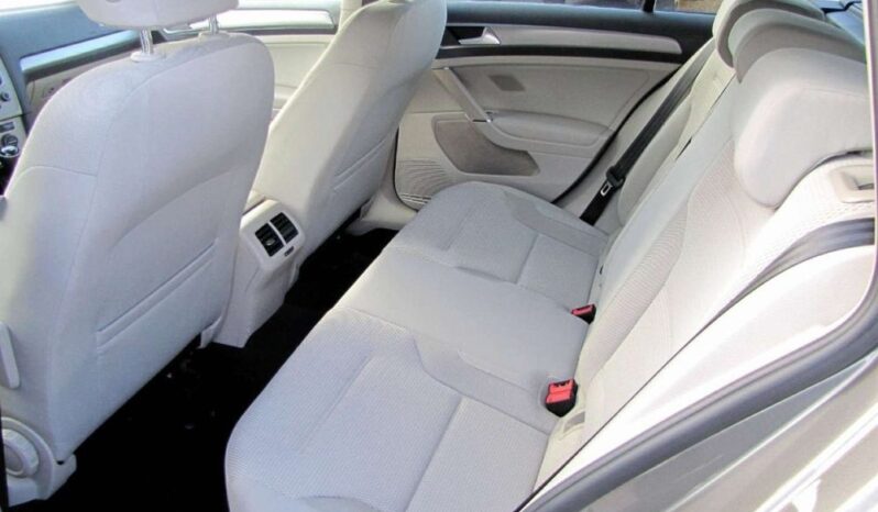 VOLKSWAGEN Golf  | FWD (przód) | Manualna | 110 KM | Szary full