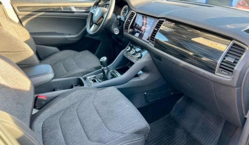 SKODA Kodiaq  | FWD (przód) | Manualna | 150 KM | Biały full