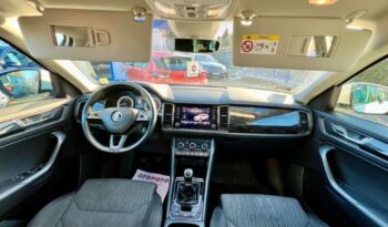 SKODA Kodiaq  | FWD (przód) | Manualna | 150 KM | Biały full