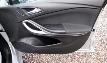 OPEL Astra | FWD (przód) | Manualna | 122 KM | Srebrny full