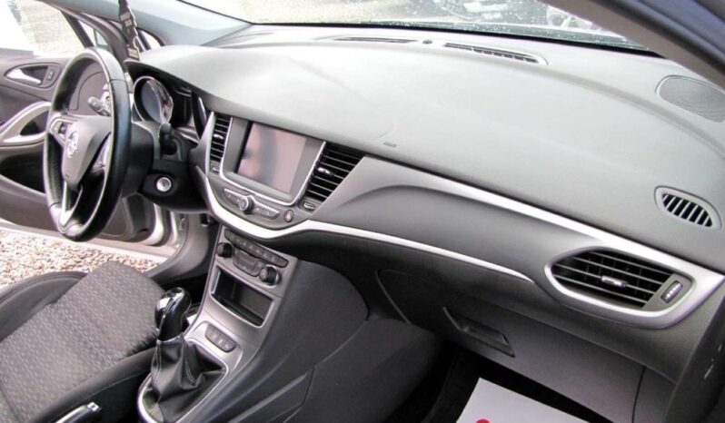 OPEL Astra | FWD (przód) | Manualna | 122 KM | Srebrny full