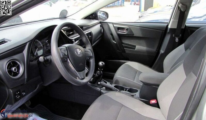 TOYOTA Auris  | FWD (przód) | Manualna | 99 KM | Szary full