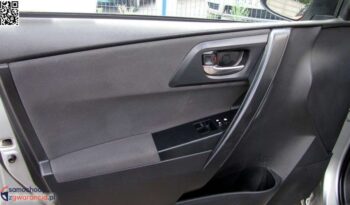 TOYOTA Auris  | FWD (przód) | Manualna | 99 KM | Szary full