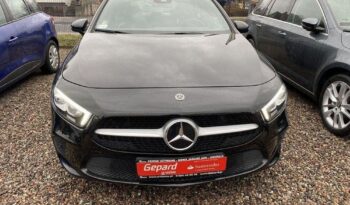 MERCEDES-BENZ Klasa A | 4×4 (doł. automatycznie) | Automatyczna | 218 KM | Czarny full