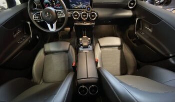 MERCEDES-BENZ Klasa A | 4×4 (doł. automatycznie) | Automatyczna | 218 KM | Czarny full