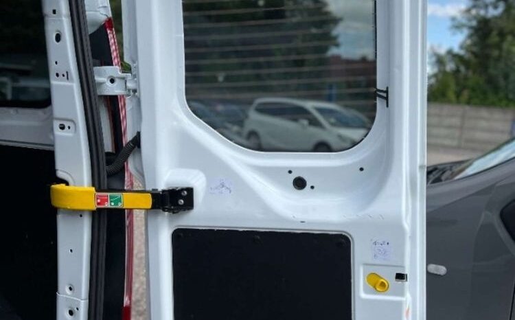 FORD Transit Custom  | FWD (przód) | Manualna | 130 KM | Biały full