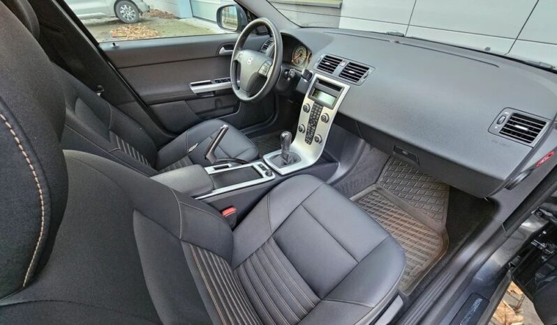 VOLVO V50  | FWD (przód) | Manualna | 109 KM | Szary full