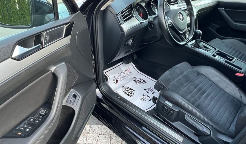 VOLKSWAGEN   Passat     190 KM    Automatyczna    4×4 (doł. automatycznie)    Czarny full