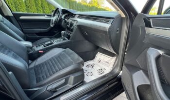 VOLKSWAGEN   Passat     190 KM    Automatyczna    4×4 (doł. automatycznie)    Czarny full