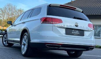VOLKSWAGEN   Passat     190 KM    Automatyczna    4×4 (stały)    Biały full