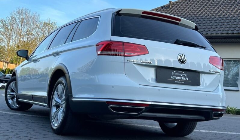 VOLKSWAGEN   Passat     190 KM    Automatyczna    4×4 (stały)    Biały full
