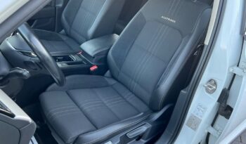VOLKSWAGEN   Passat     190 KM    Automatyczna    4×4 (stały)    Biały full