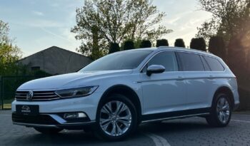 VOLKSWAGEN   Passat     190 KM    Automatyczna    4×4 (stały)    Biały full