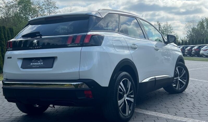 PEUGEOT   3008     165 KM    Automatyczna    FWD (przód)    Biały full