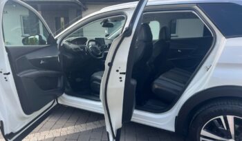 PEUGEOT   3008     165 KM    Automatyczna    FWD (przód)    Biały full