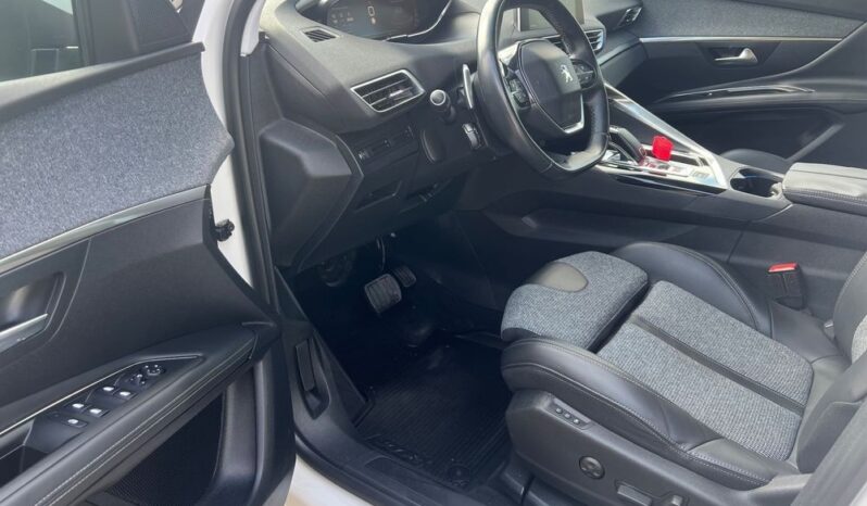 PEUGEOT   3008     165 KM    Automatyczna    FWD (przód)    Biały full