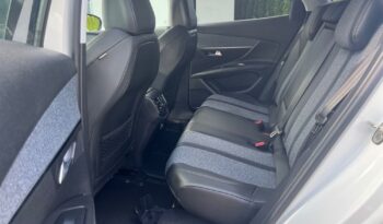 PEUGEOT   3008     165 KM    Automatyczna    FWD (przód)    Biały full