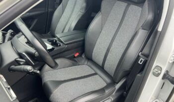 PEUGEOT   5008     130 KM    Automatyczna    FWD (przód)    Biały full