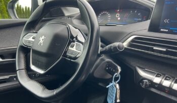 PEUGEOT   5008     130 KM    Automatyczna    FWD (przód)    Biały full