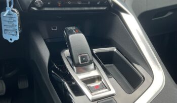 PEUGEOT   5008     130 KM    Automatyczna    FWD (przód)    Biały full