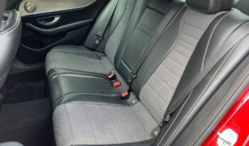 MERCEDES-BENZ   Klasa E    194 KM    Automatyczna    RWD (tył)    Bordowy full