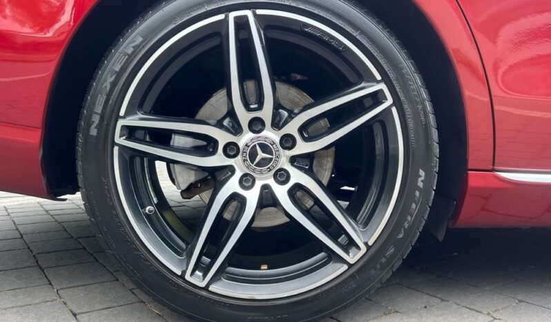 MERCEDES-BENZ   Klasa E    194 KM    Automatyczna    RWD (tył)    Bordowy full