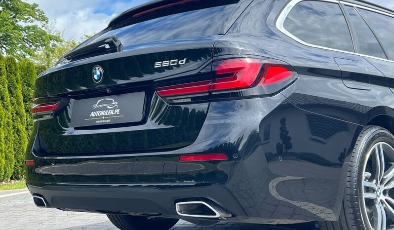 BMW   Seria 5    190 KM    Automatyczna    RWD (tył)    Czarny full