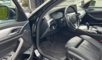 BMW   Seria 5    190 KM    Automatyczna    RWD (tył)    Czarny full